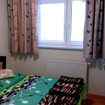 Pine Wood Apartment Vysne Ruzbachy Bagian luar foto