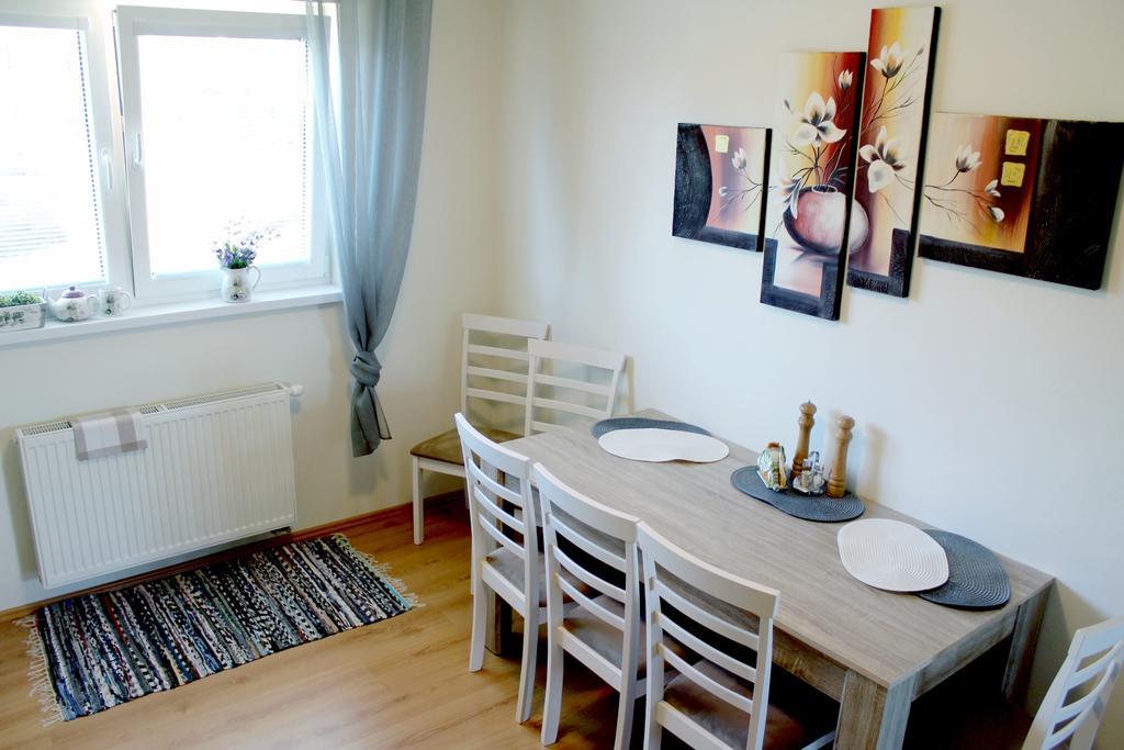 Pine Wood Apartment Vysne Ruzbachy Bagian luar foto